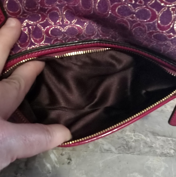 Coach Poppy Signature Metallic Outline Pink Purple Tote & Dust Bag - Picture 8 of 15